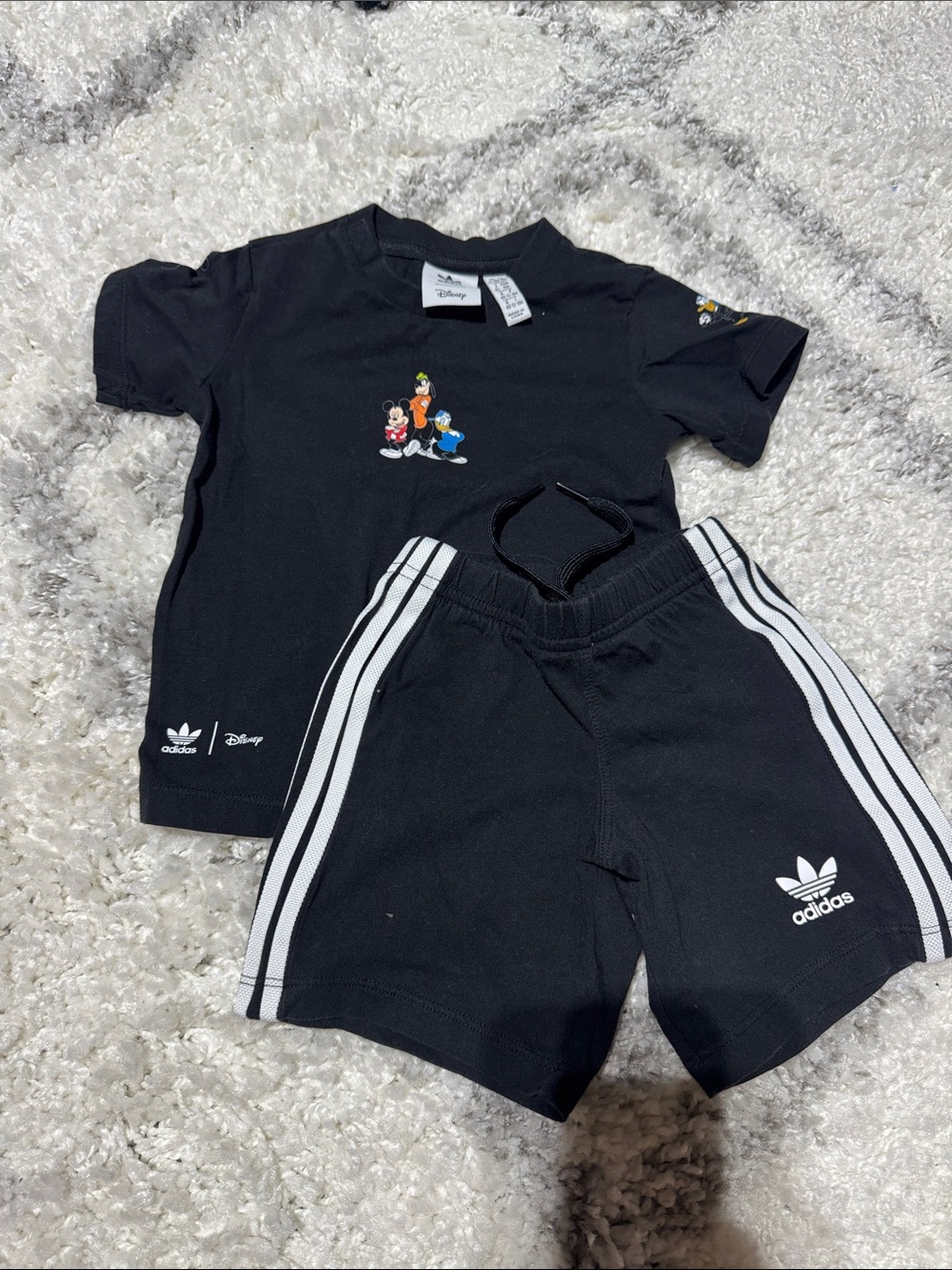 adidas Black Kids Tee and Stripe Shorts Set with Disney Characters size 18m